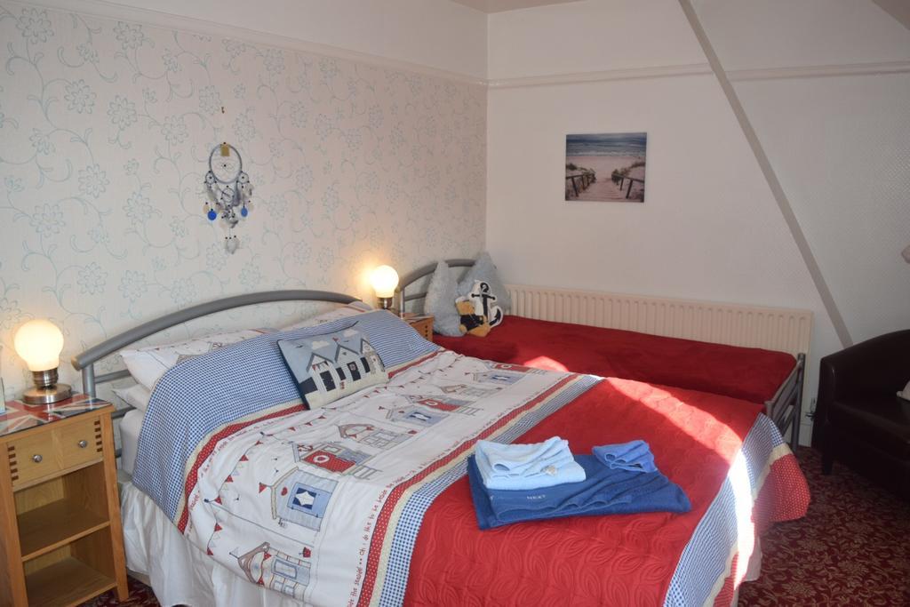 The Lyndsay Guest House Skegness Extérieur photo